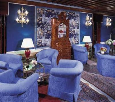 фото отеля Santa Chiara Hotel