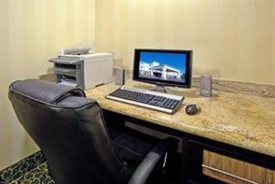 фото отеля Holiday Inn Express Wabash