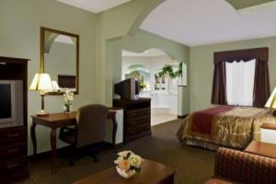 фото отеля BEST WESTERN PLUS Bradbury Inn & Suites