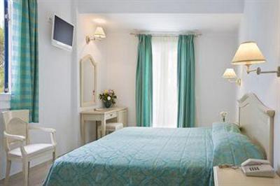 фото отеля Hotel Kamari Platis Gialos