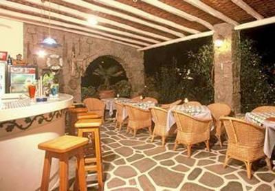 фото отеля Hotel Kamari Platis Gialos