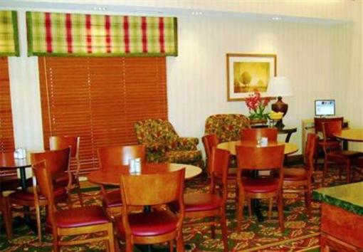 фото отеля Residence Inn Topeka