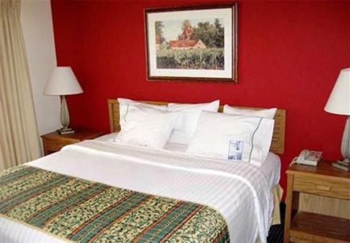 фото отеля Residence Inn Topeka