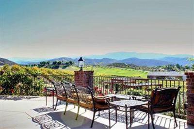 фото отеля Embassy Suites Temecula Valley Wine Country