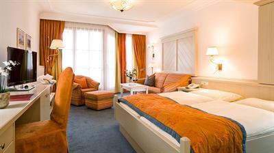 фото отеля Hotel Tirolerhof Zell am See