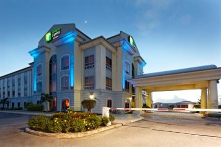 фото отеля Holiday Inn Express Hotel & Suites Trincity