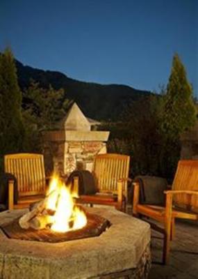 фото отеля Fairmont Chateau Whistler Resort