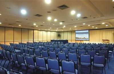 фото отеля Golden Tulip Park Plaza
