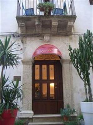 фото отеля Palazzo Del Sale Bed & Breakfast Siracusa