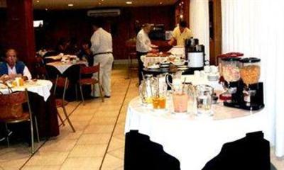 фото отеля San Remo City Hotel