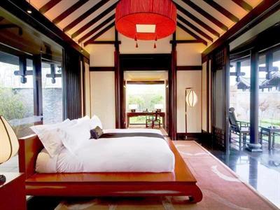 фото отеля Banyan Tree Hotel Lijiang