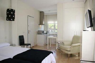фото отеля Aparthotel Novo Sancti Petri