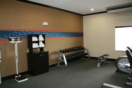 фото отеля Hampton Inn & Suites Cleburne