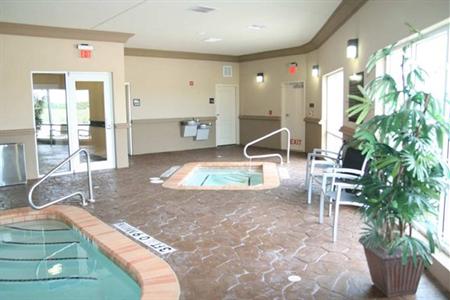 фото отеля Hampton Inn & Suites Cleburne