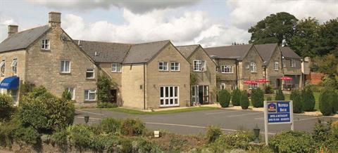 фото отеля Best Western Mayfield House Hotel Malmesbury