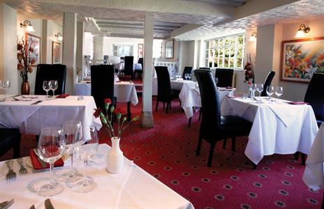 фото отеля Best Western Mayfield House Hotel Malmesbury