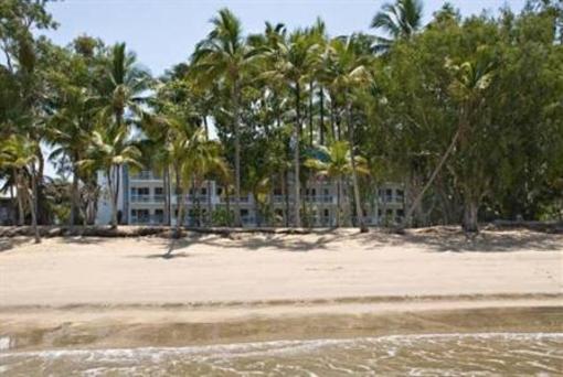 фото отеля Agincourt Beachfront Apartments