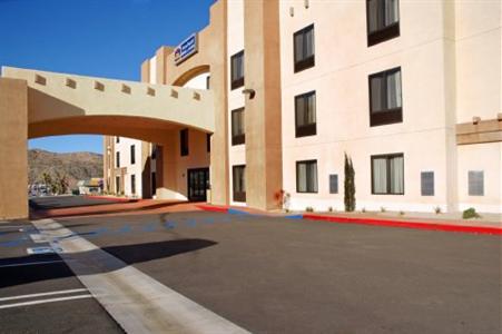 фото отеля BEST WESTERN Yucca Valley Hotel & Suites