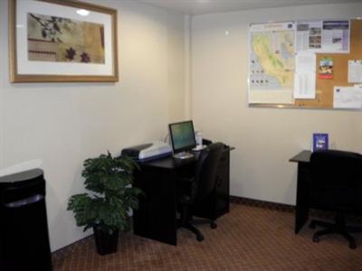 фото отеля BEST WESTERN Yucca Valley Hotel & Suites