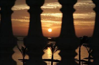 фото отеля Emerald Hotel And Beach Resort Hurghada