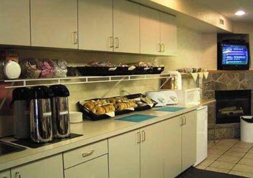 фото отеля Sleep Inn Bracebridge