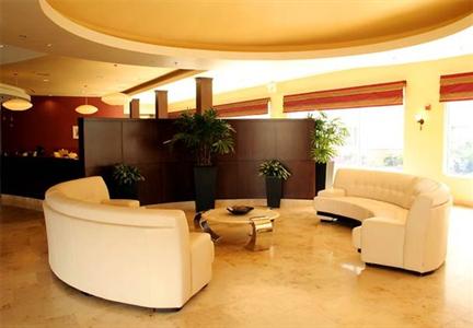 фото отеля Courtyard by Marriott Sacramento Cal Expo