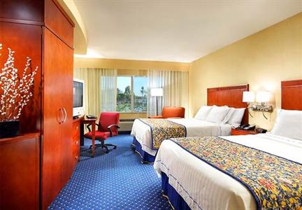 фото отеля Courtyard by Marriott Sacramento Cal Expo