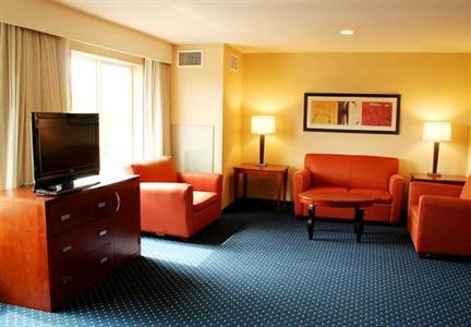 фото отеля Courtyard by Marriott Sacramento Cal Expo