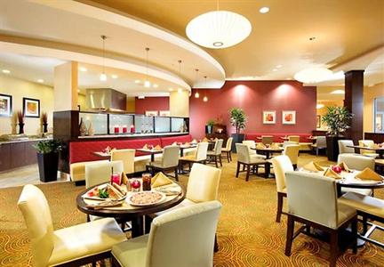 фото отеля Courtyard by Marriott Sacramento Cal Expo
