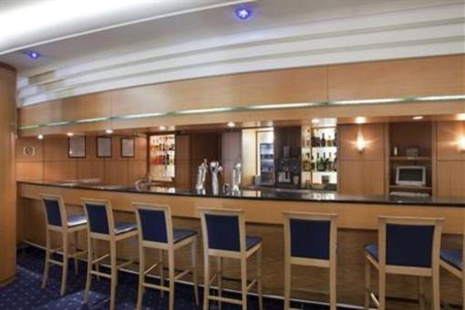 фото отеля Holiday Inn Thoiry Geneva Airport