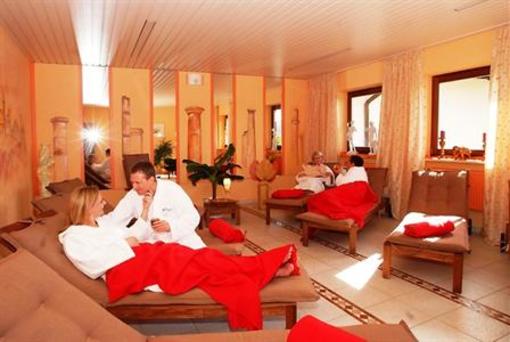 фото отеля Wellness & Ferienhotel Waldesruh