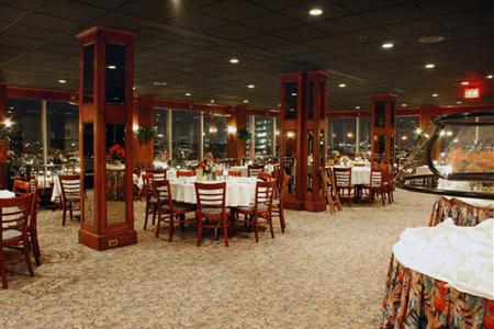 фото отеля Holiday Inn Rosslyn @ Key Bridge