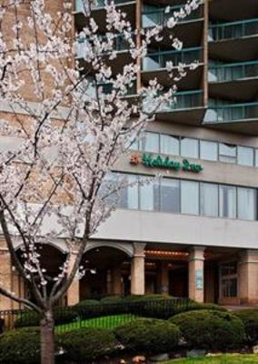 фото отеля Holiday Inn Rosslyn @ Key Bridge