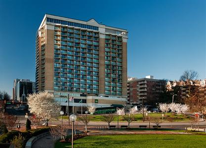 фото отеля Holiday Inn Rosslyn @ Key Bridge