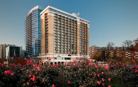фото отеля Holiday Inn Rosslyn @ Key Bridge