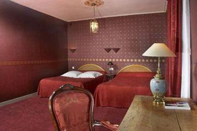 фото отеля Hotel De L'Europe Morlaix