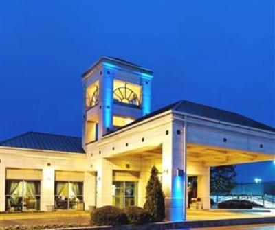 фото отеля Holiday Inn Express Hotel & Suites Hunstville-University Drive