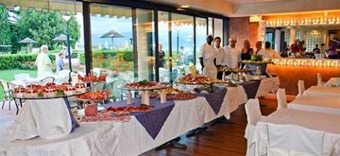 фото отеля Yachting Hotel Mistral