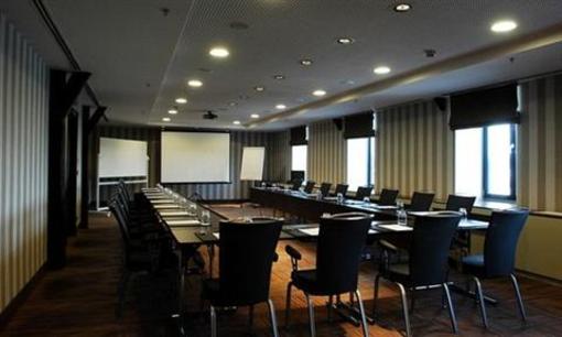 фото отеля Crowne Plaza Liege
