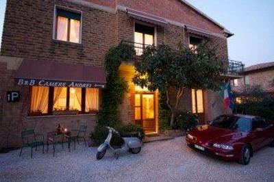 фото отеля Bed&Breakfast Camere Andrei