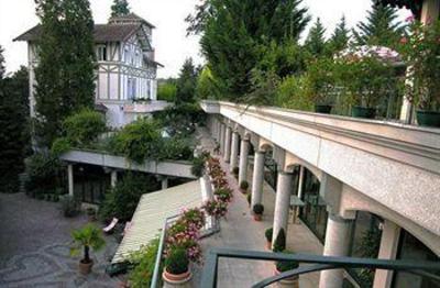фото отеля Hotel Le Manoir Aix-les-Bains
