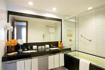 фото отеля Sheraton Barra Hotel & Suites