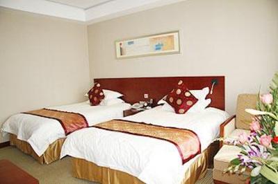 фото отеля Swan Lake Hotel