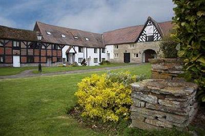 фото отеля Best Western Salford Hall Hotel