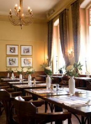 фото отеля Fletcher Hotel-Restaurant Du Commerce