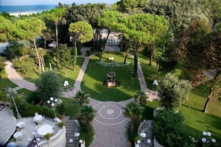 фото отеля Grand Hotel Rimini