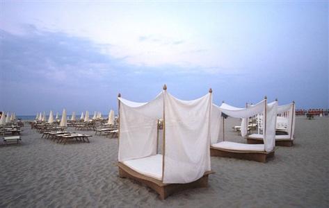 фото отеля Grand Hotel Rimini