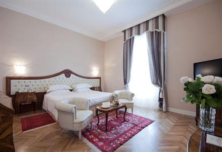 фото отеля Grand Hotel Rimini