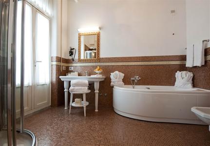 фото отеля Grand Hotel Rimini