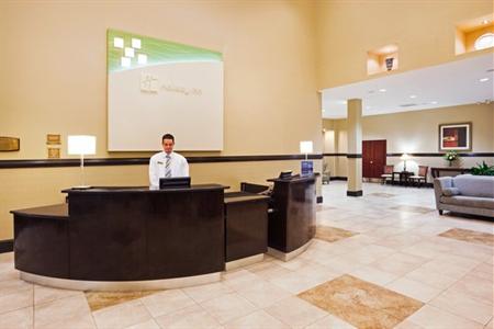 фото отеля Holiday Inn Hotel & Suites Beaufort